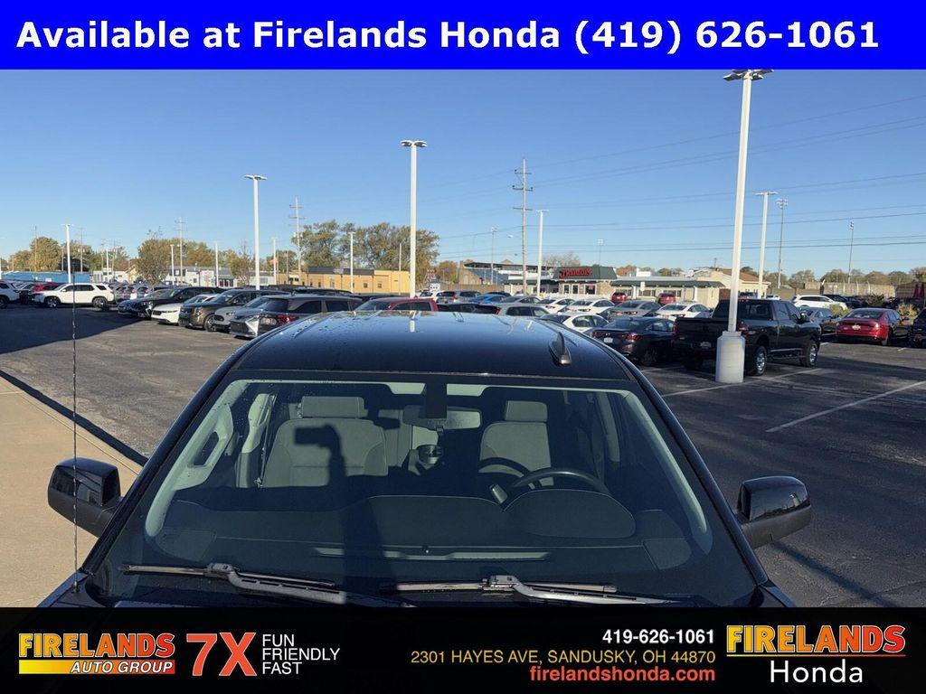 used 2018 GMC Sierra 1500 car, priced at $27,000