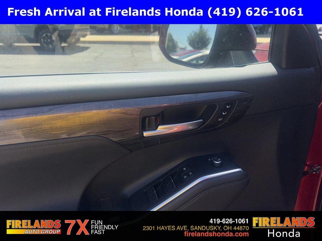 used 2023 Toyota Highlander car, priced at $42,000