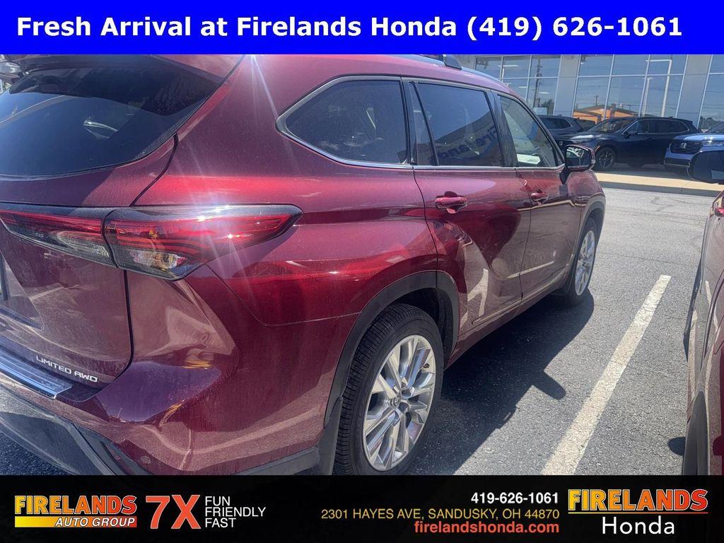 used 2023 Toyota Highlander car, priced at $42,000