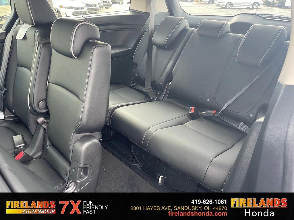 new 2025 Honda Odyssey car, priced at $48,920