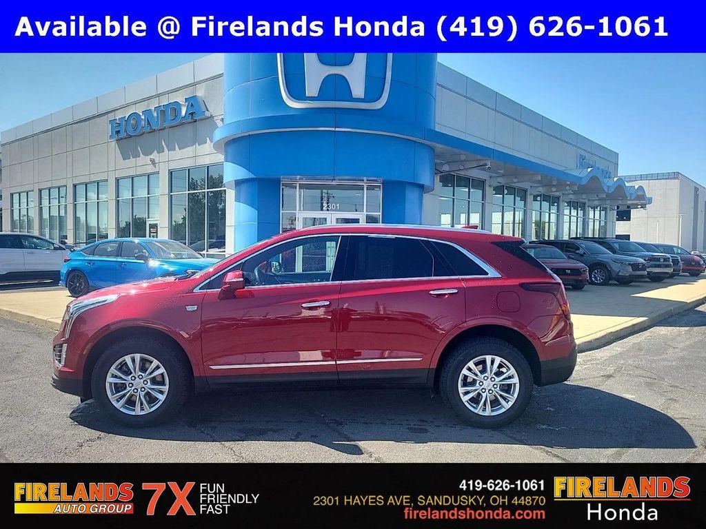 used 2022 Cadillac XT5 car, priced at $24,500