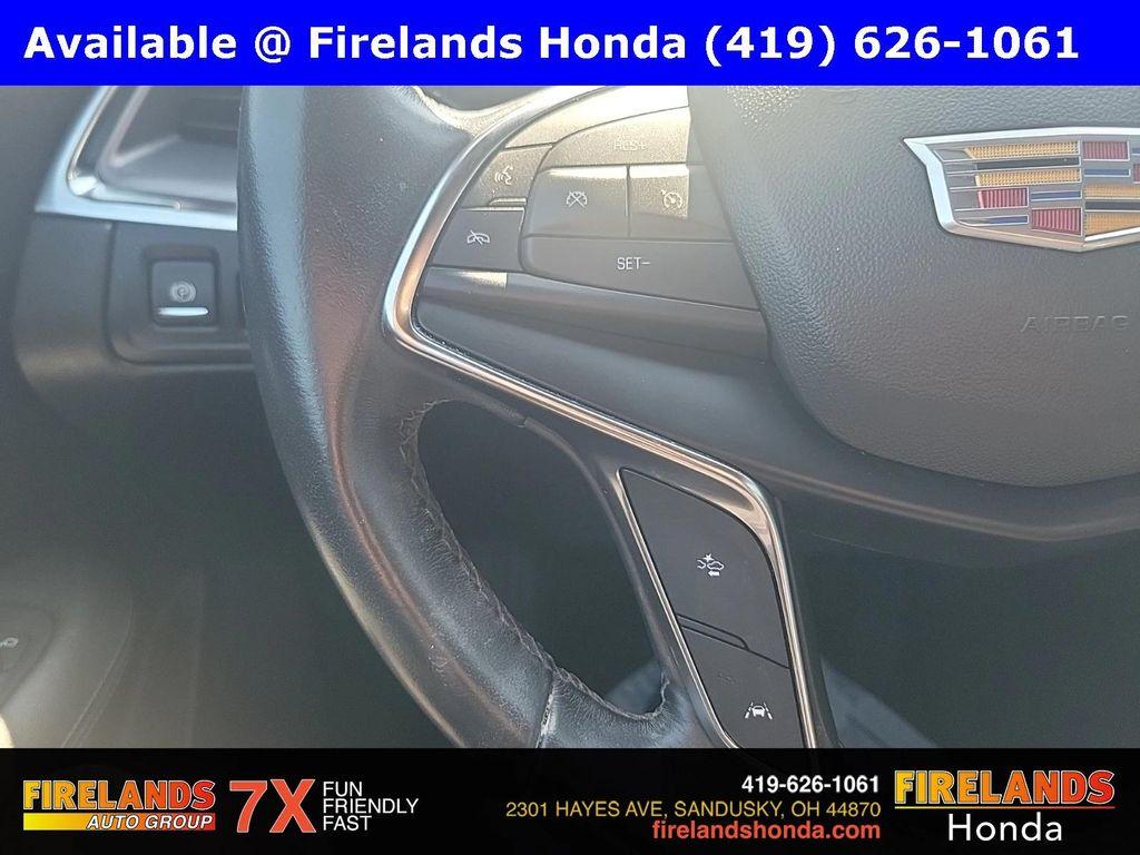 used 2022 Cadillac XT5 car, priced at $24,500