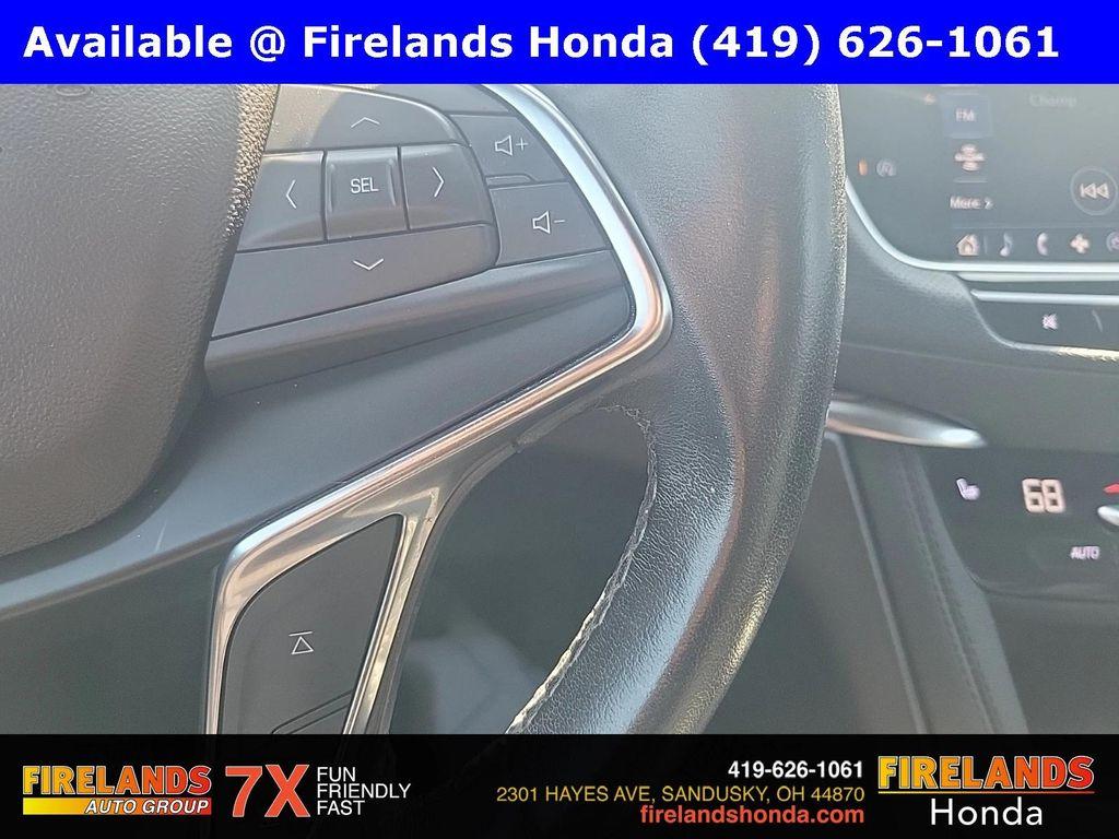 used 2022 Cadillac XT5 car, priced at $24,500