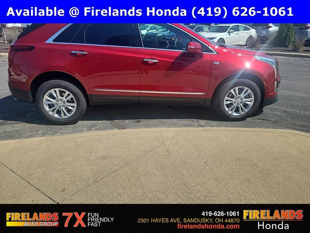 used 2022 Cadillac XT5 car, priced at $24,500