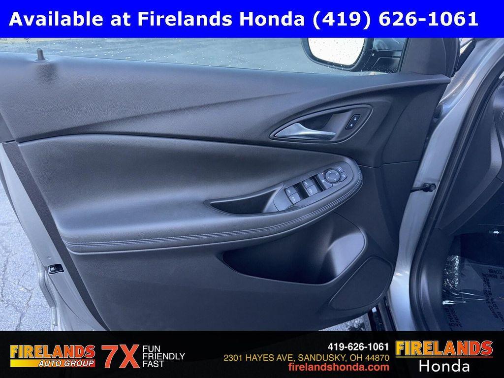 used 2025 Buick Encore GX car, priced at $26,750