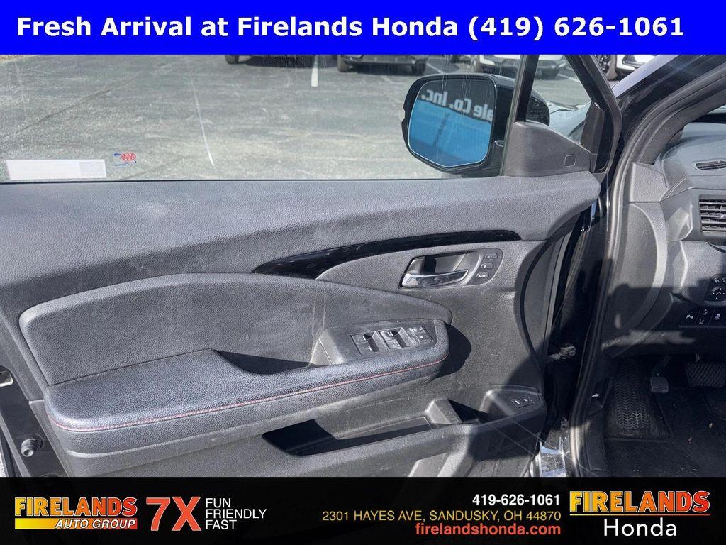 used 2020 Honda Pilot car, priced at $24,500