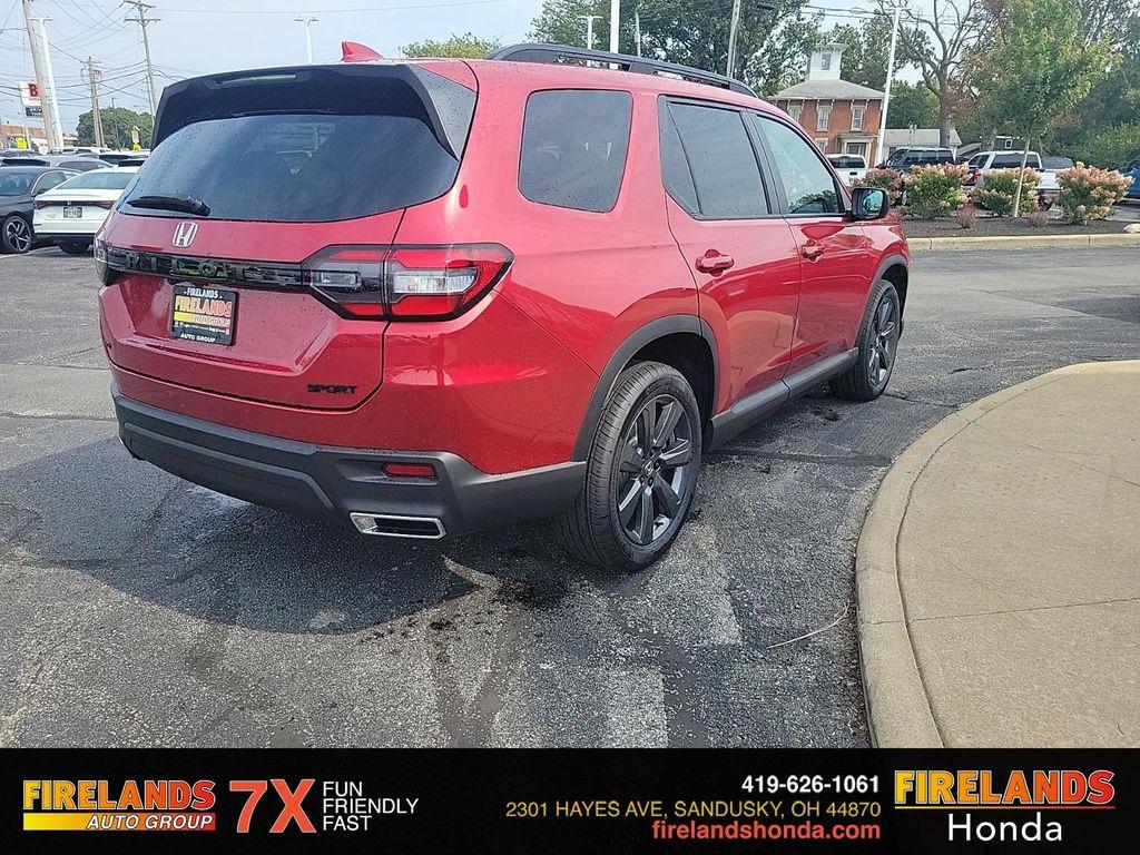 new 2025 Honda Pilot car, priced at $43,750