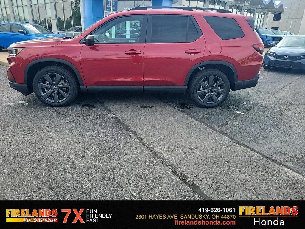 new 2025 Honda Pilot car, priced at $43,750
