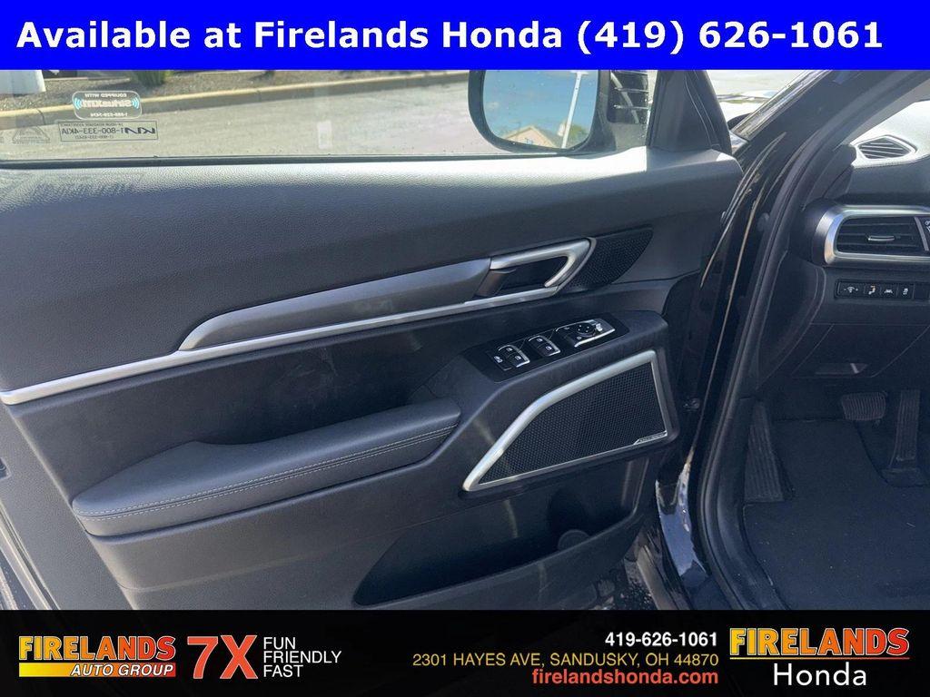 used 2022 Kia Telluride car, priced at $30,500