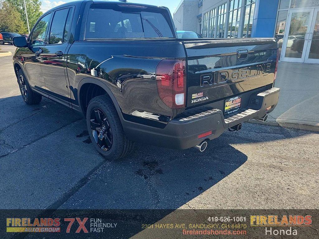 new 2025 Honda Ridgeline car, priced at $47,700