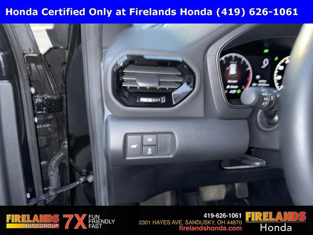 used 2025 Honda Pilot car, priced at $45,500