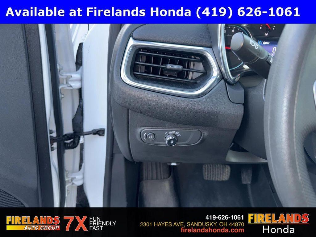 used 2022 Chevrolet Equinox car, priced at $19,750