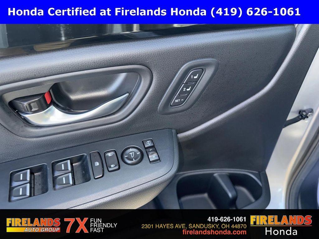 used 2025 Honda Pilot car, priced at $47,000