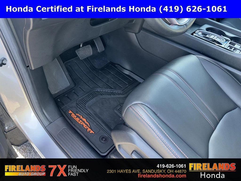 used 2025 Honda Pilot car, priced at $47,000