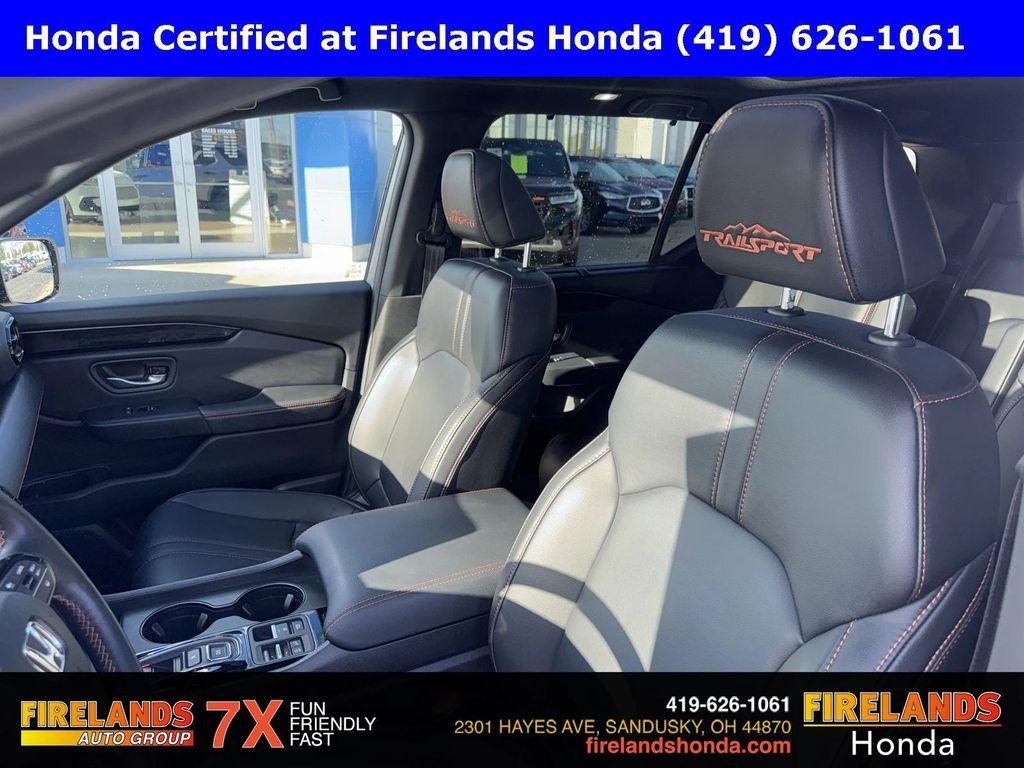used 2025 Honda Pilot car, priced at $47,000