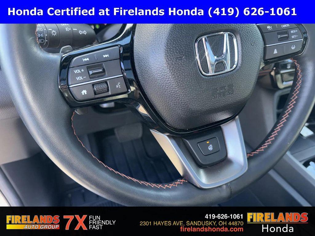 used 2025 Honda Pilot car, priced at $47,000