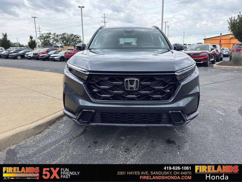 new 2026 Honda CR-V Hybrid car, priced at $41,675