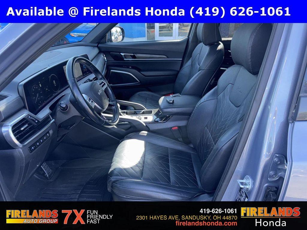 used 2024 Kia Telluride car, priced at $40,250