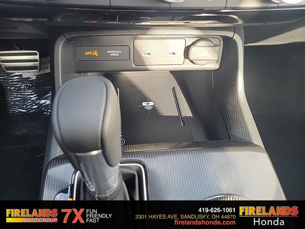 new 2025 Honda Civic Hybrid car, priced at $33,055