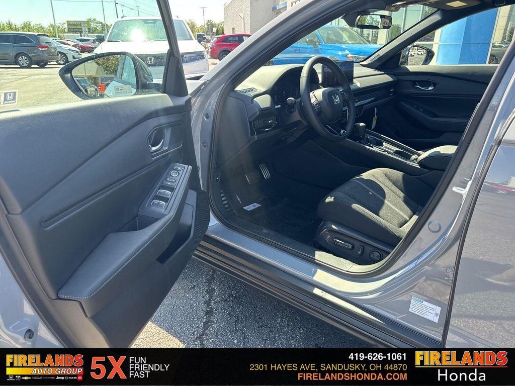new 2025 Honda Accord Hybrid car, priced at $34,760