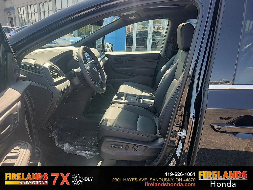 new 2026 Honda Odyssey car, priced at $45,390