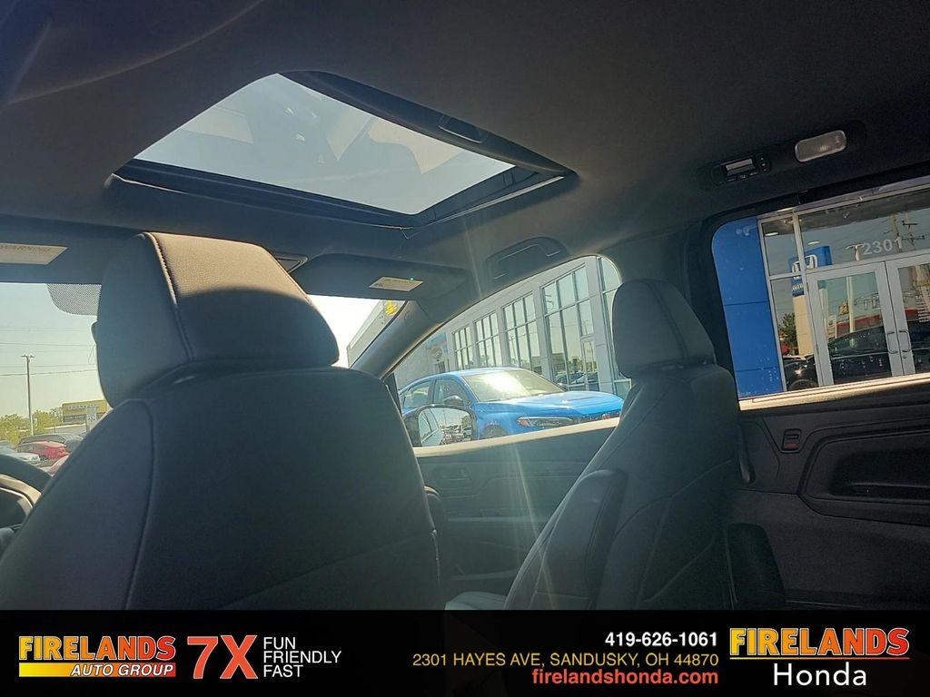 new 2026 Honda Odyssey car, priced at $45,390