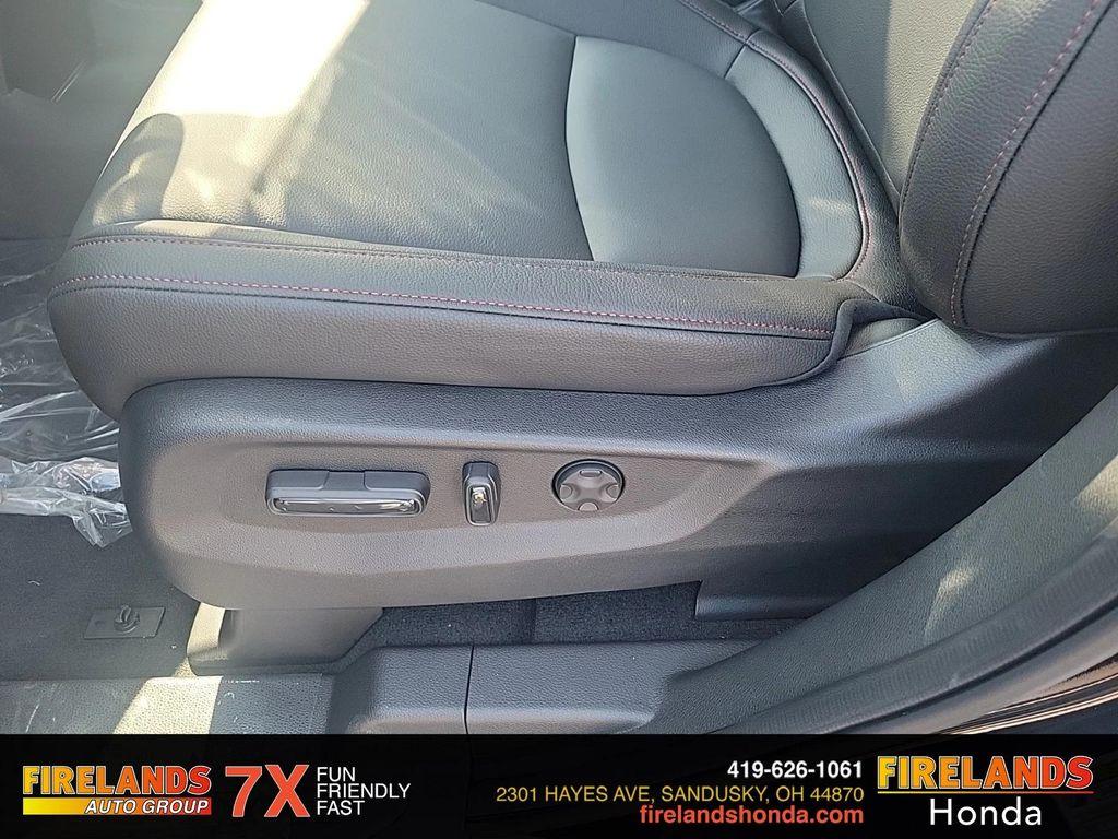 new 2026 Honda Odyssey car, priced at $45,390