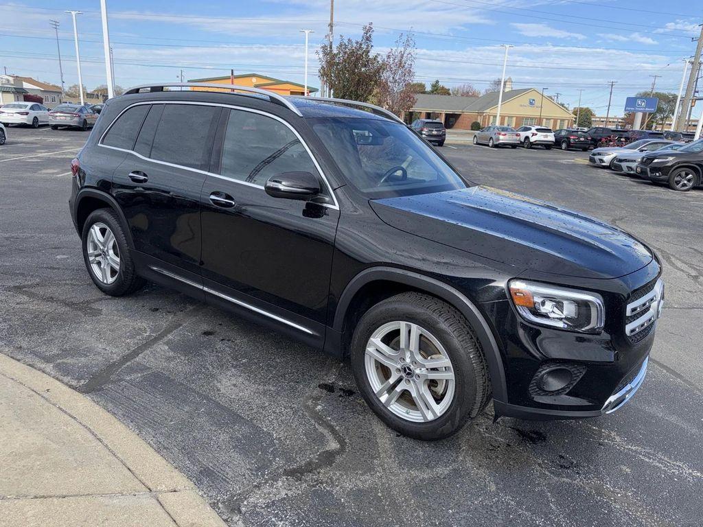 used 2021 Mercedes-Benz GLB 250 car, priced at $24,000