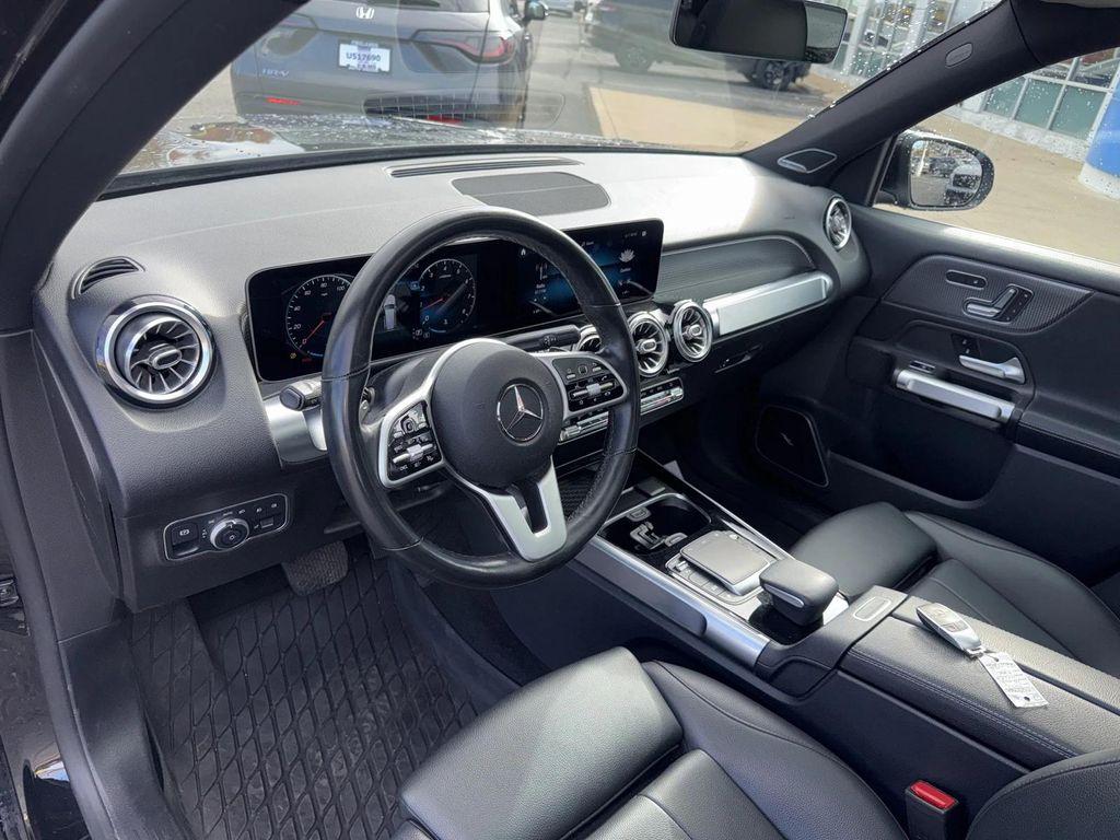 used 2021 Mercedes-Benz GLB 250 car, priced at $24,000