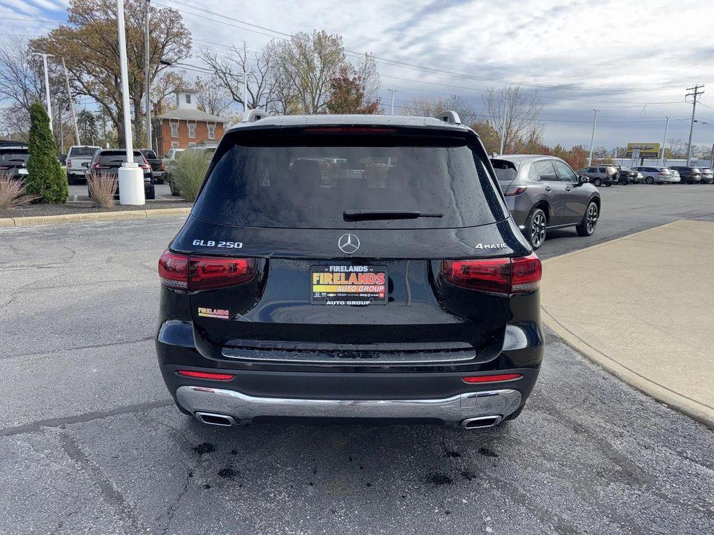 used 2021 Mercedes-Benz GLB 250 car, priced at $24,000