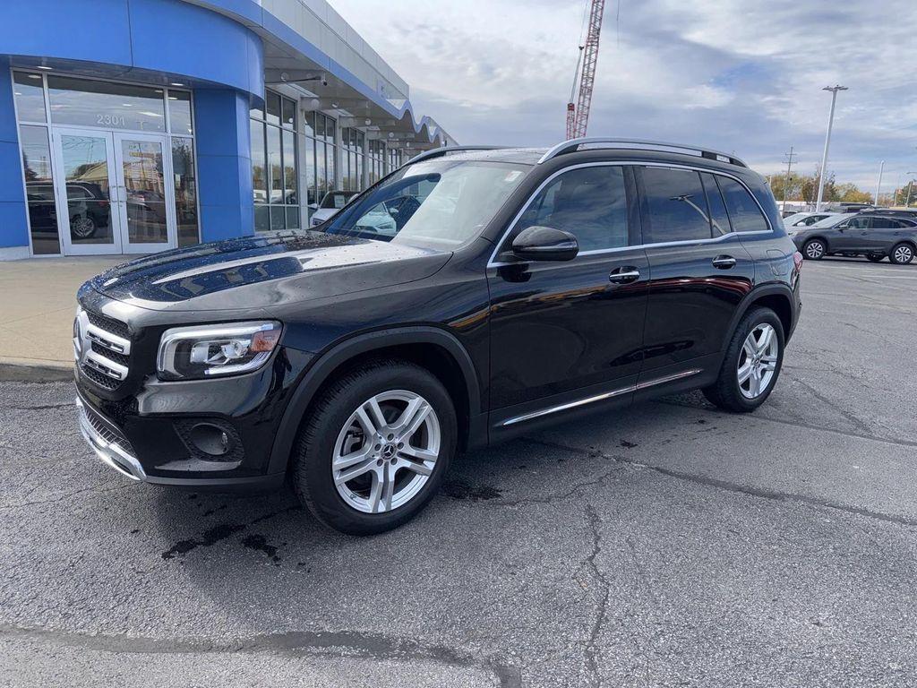 used 2021 Mercedes-Benz GLB 250 car, priced at $24,000