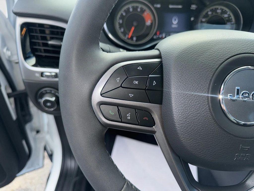 used 2022 Jeep Cherokee car, priced at $26,000