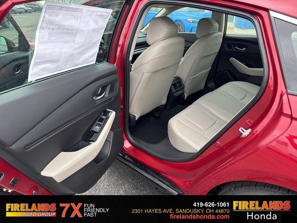 new 2025 Honda Accord Hybrid car, priced at $40,405