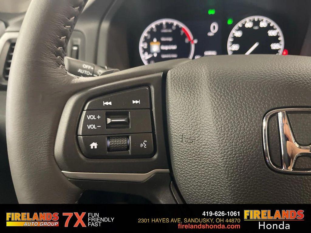 new 2025 Honda Ridgeline car, priced at $41,555