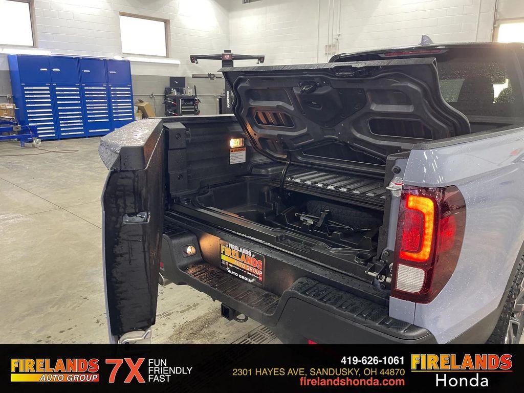 new 2025 Honda Ridgeline car, priced at $41,555
