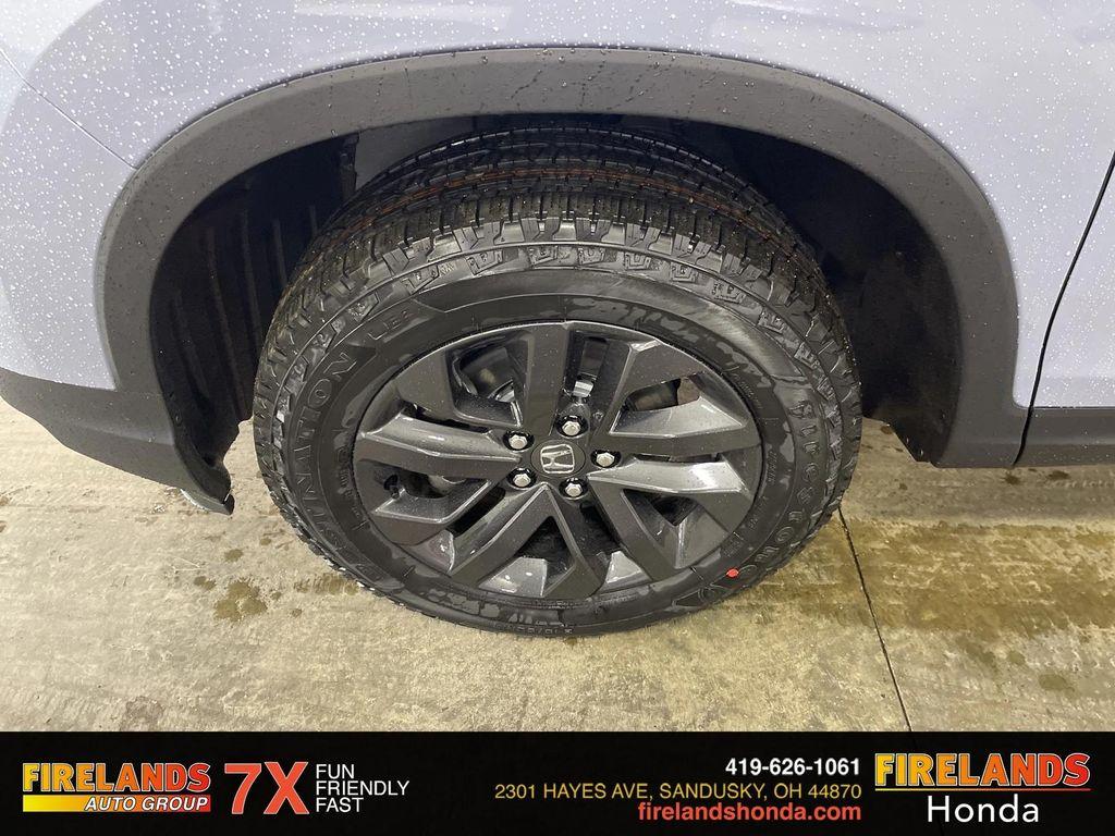 new 2025 Honda Ridgeline car, priced at $41,555