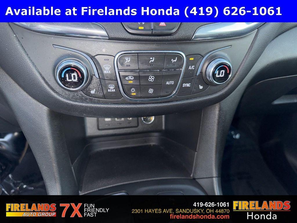 used 2022 Chevrolet Equinox car, priced at $20,750