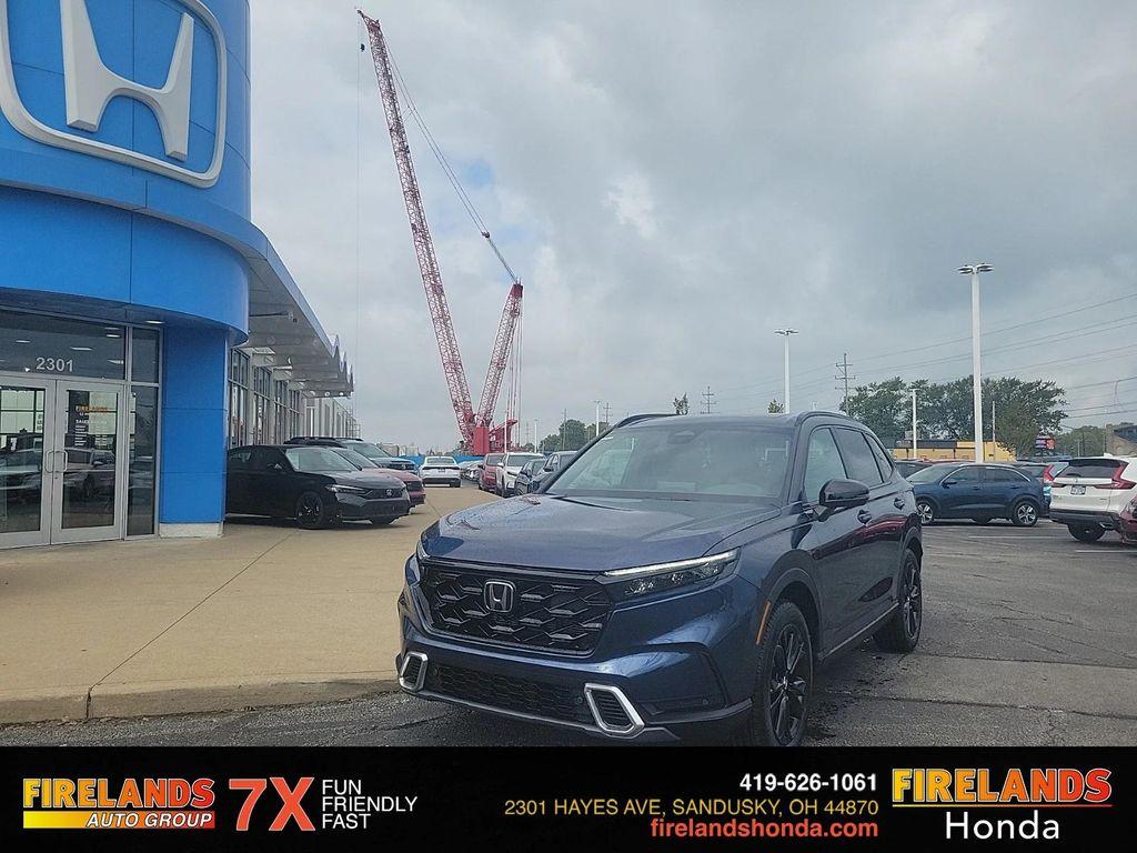 new 2026 Honda CR-V Hybrid car, priced at $43,700