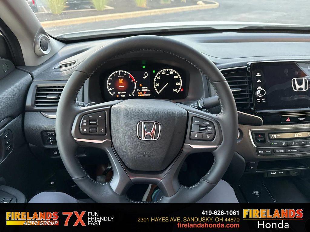 new 2025 Honda Ridgeline car, priced at $47,710