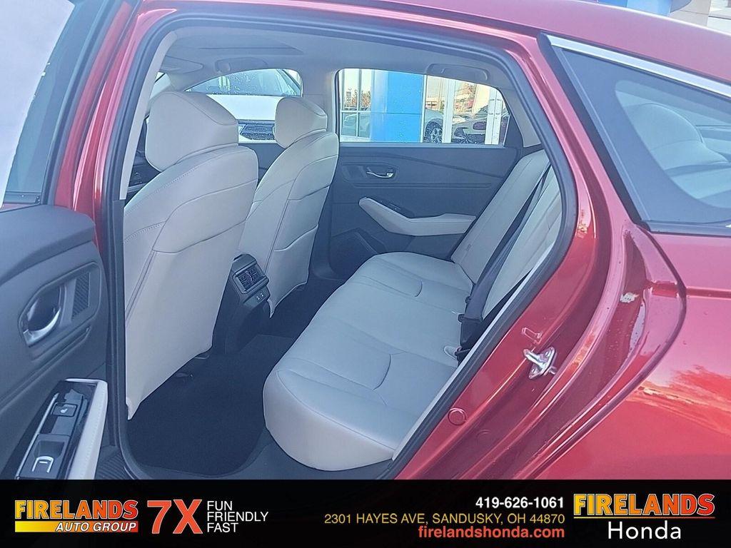 new 2025 Honda Accord Hybrid car, priced at $40,450