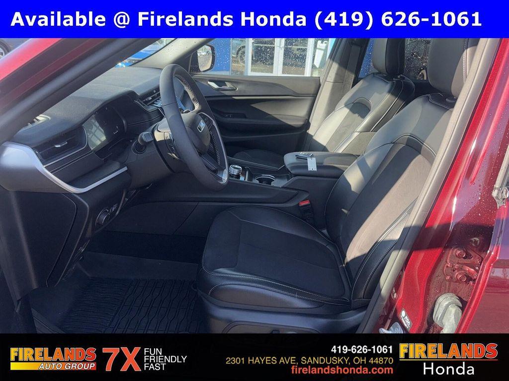 used 2024 Jeep Grand Cherokee car, priced at $35,000