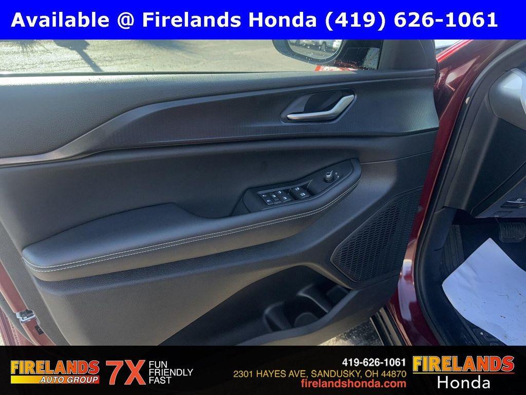 used 2024 Jeep Grand Cherokee car, priced at $35,000