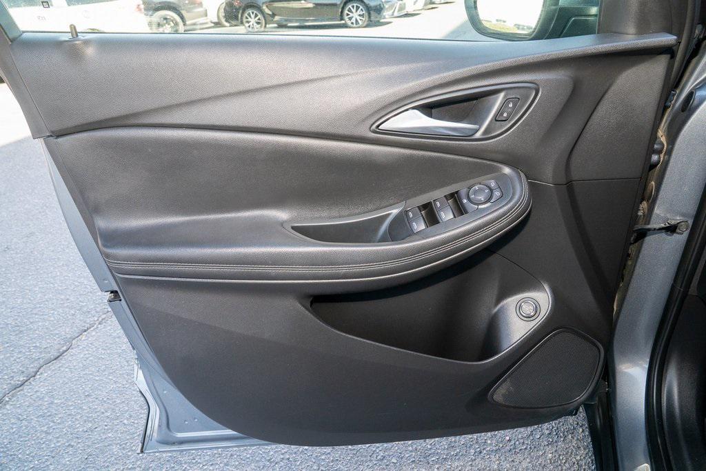 used 2020 Buick Encore GX car, priced at $15,717