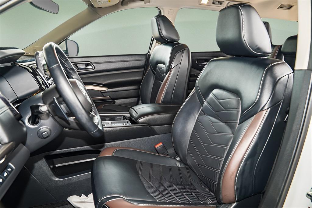 used 2024 Nissan Pathfinder car, priced at $34,708
