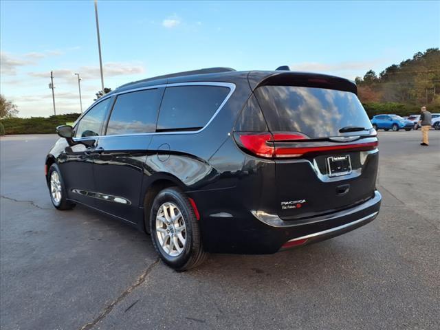 used 2022 Chrysler Pacifica car, priced at $20,555