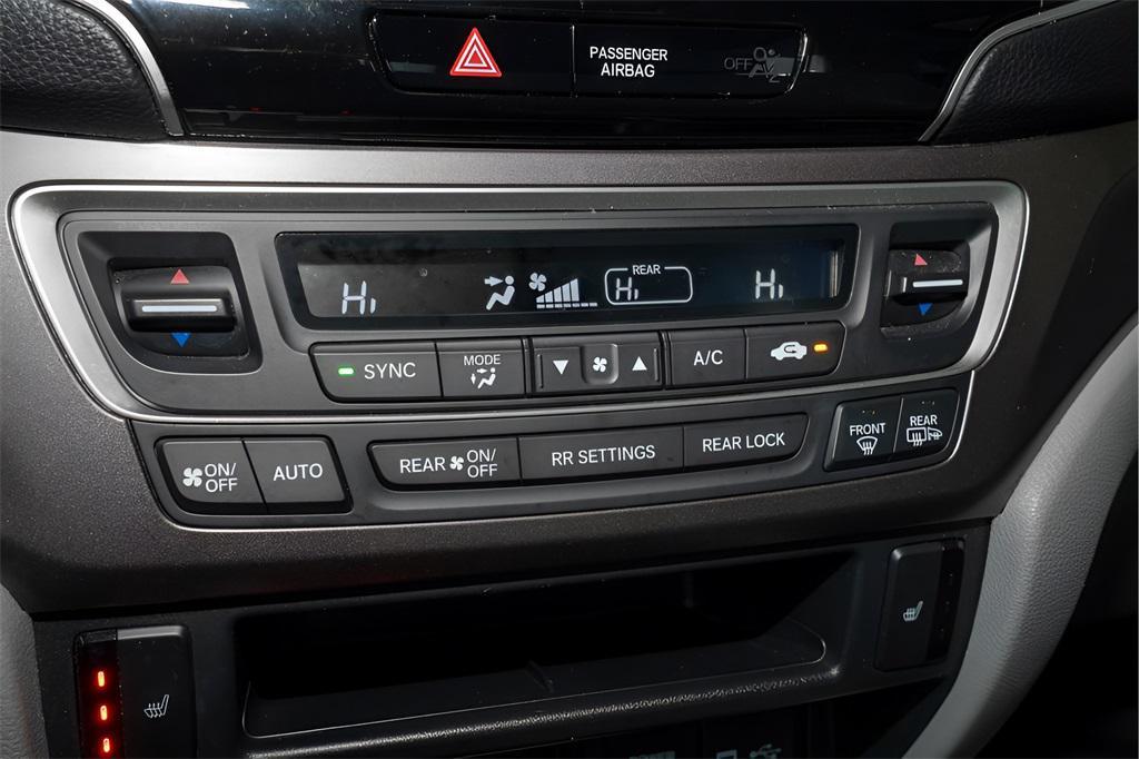 used 2021 Honda Pilot car, priced at $27,877