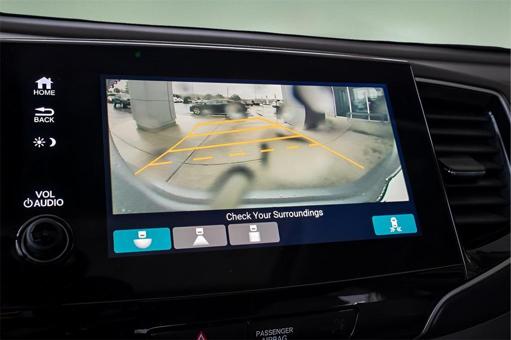 used 2021 Honda Pilot car, priced at $27,877