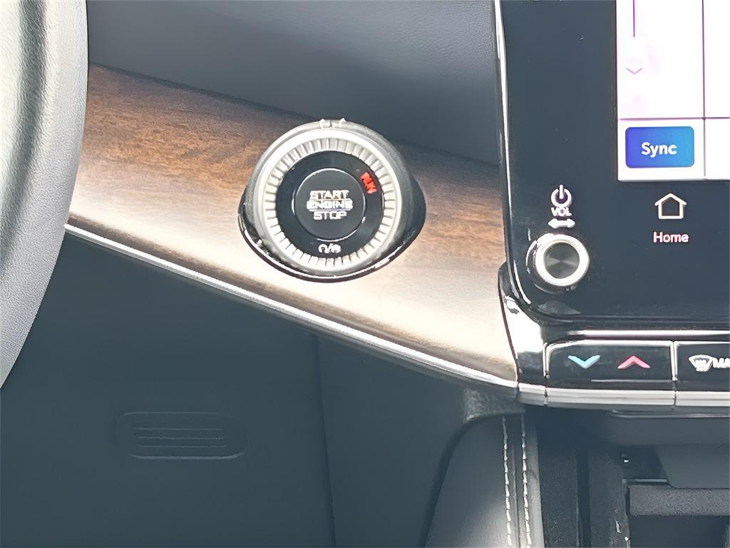 used 2024 Jeep Grand Wagoneer L car, priced at $54,998