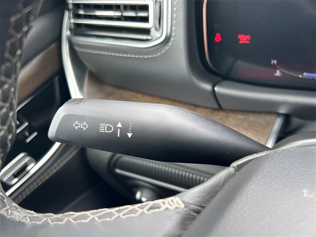 used 2024 Jeep Grand Wagoneer L car, priced at $54,998