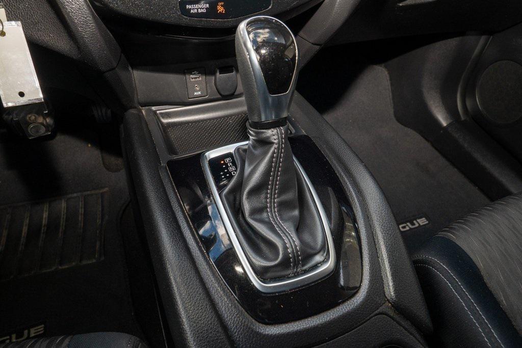 used 2017 Nissan Rogue car, priced at $11,877